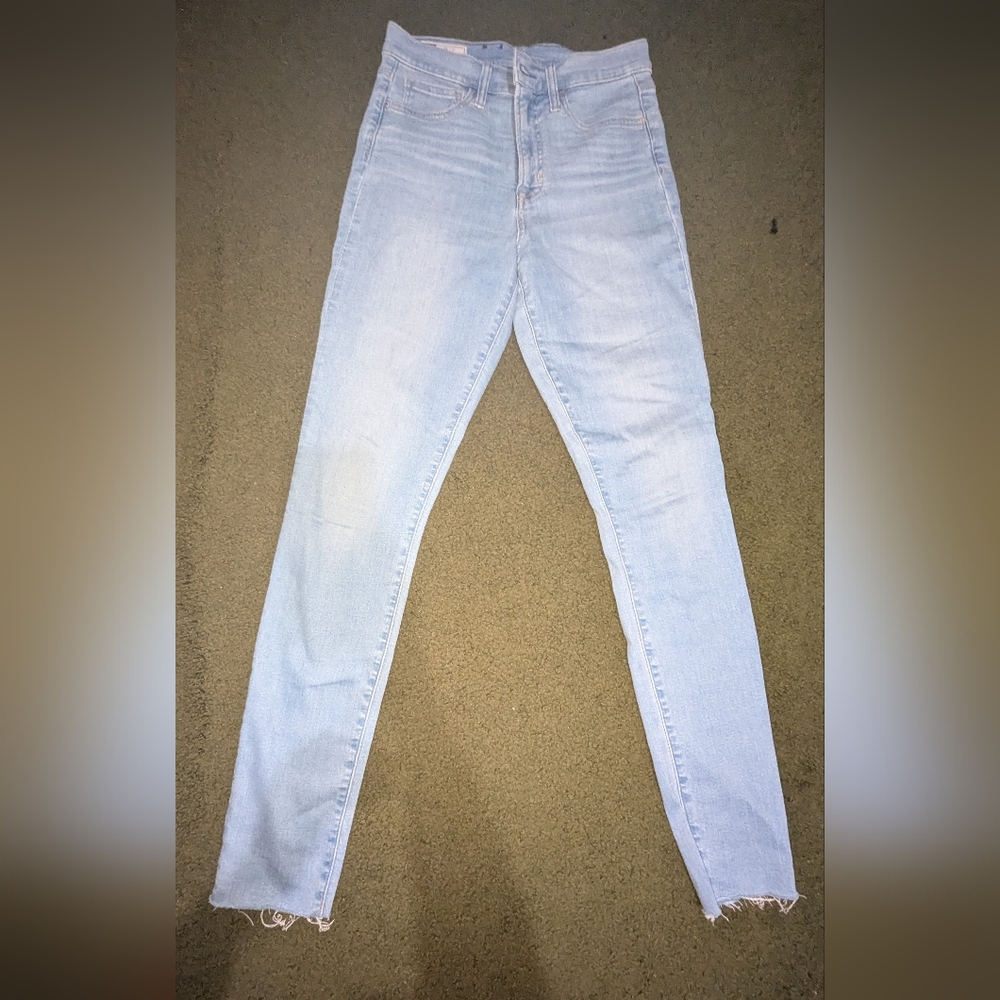 GAP Women's Light Wash Skinny Jeans